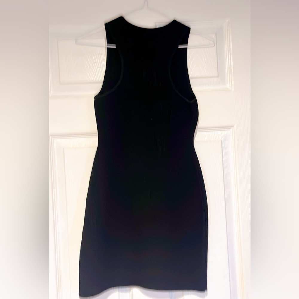 Sleeveless Black Ribbed Sculpt Bodycon Dress - Picture 3 of 5